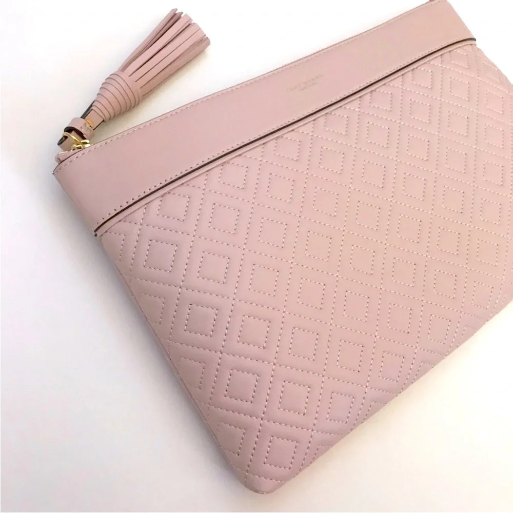 Tory Burch Fleming Medium Pouch in Shell Pink - Picture 3 of 10